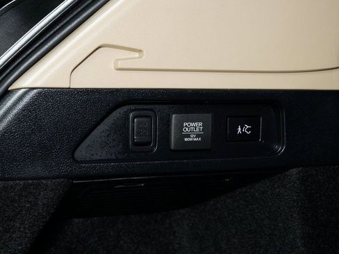 Used 2025 Acura MDX w/ Technology Package image 39