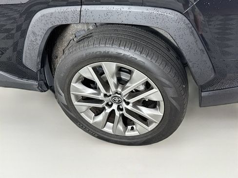 Used 2024 Toyota RAV4 XLE Premium w/ Weather Package AWD/4WD image 6
