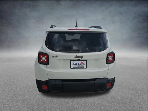 Used 2016 Jeep Renegade 75th Anniversary FWD image 7