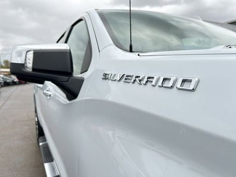 New 2026 Chevrolet Silverado 1500 LTZ w/ LTZ Premium Package AWD/4WD image 14