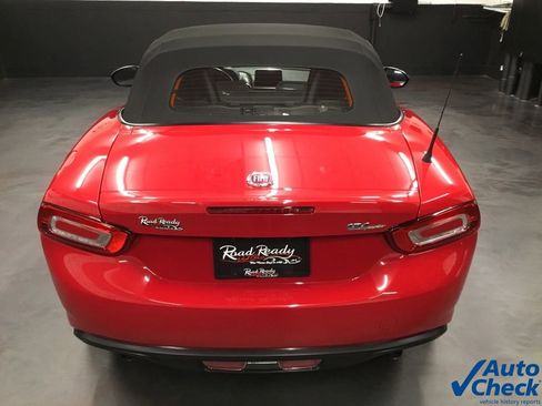 Used 2018 FIAT 124 Spider Classica w/ Technology Group image 20