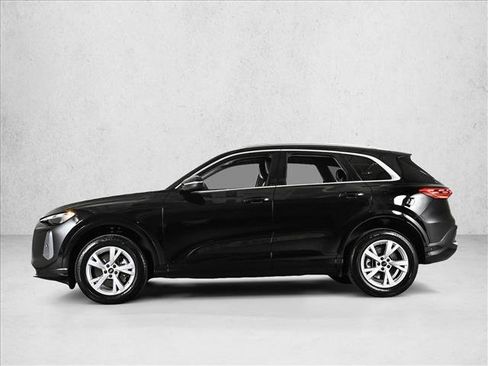 Certified 2025 Audi Q5 Premium w/ Convenience Package AWD/4WD image 9