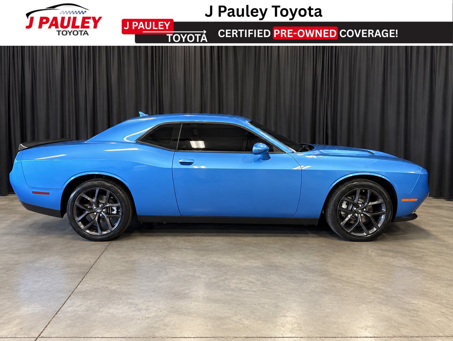 Used 2023 Dodge Challenger SXT w/ Plus Package RWD image 4