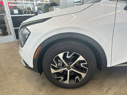 Certified 2023 Kia Sportage EX FWD image 20