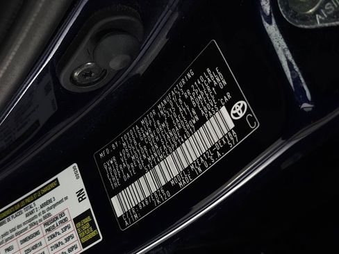 Used 2023 Toyota Corolla XSE FWD image 31