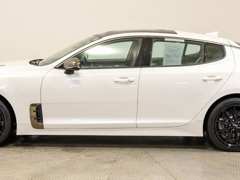 Used 2023 Kia Stinger GT-Line w/ Sun & Sound Package image 5