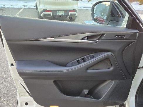 Certified 2023 INFINITI QX60 Luxe image 10