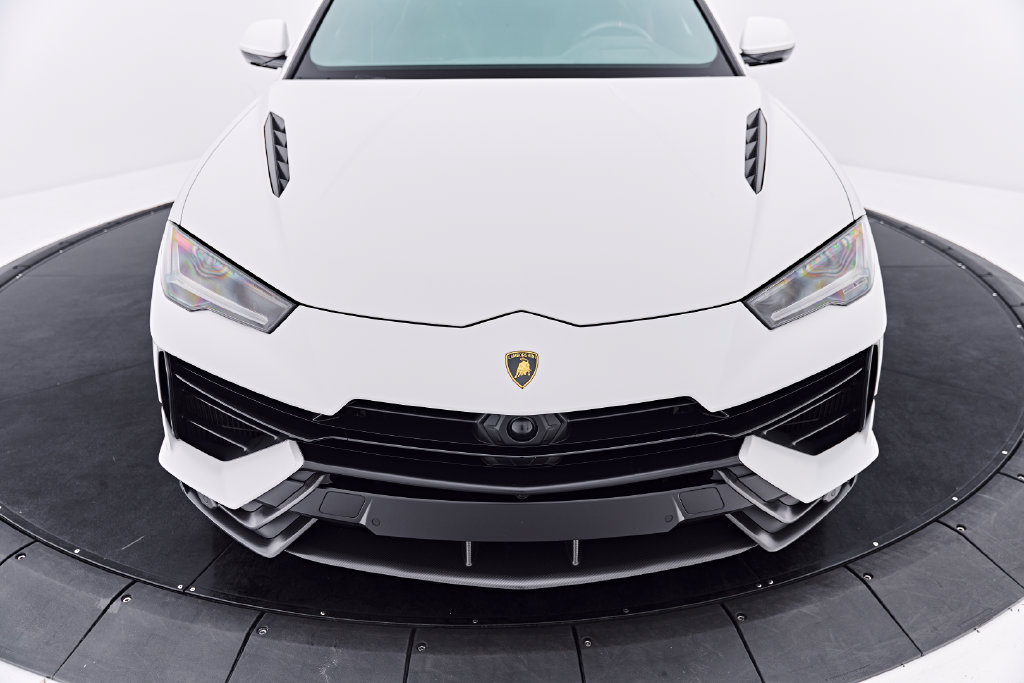 Used 2023 Lamborghini Urus Performante AWD/4WD image 20