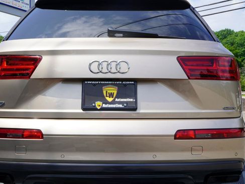 Used 2019 Audi Q7 3.0T Prestige AWD/4WD image 25