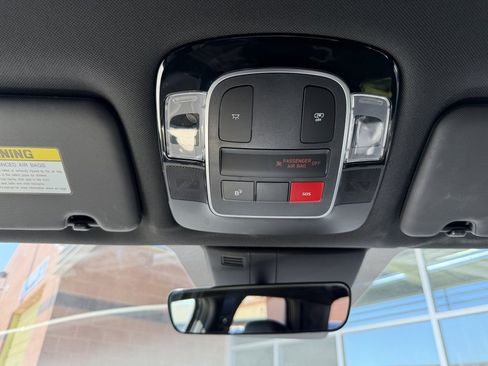Used 2025 Hyundai Santa Cruz SEL FWD image 24