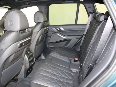 New 2026 BMW X5 xDrive50e image 21