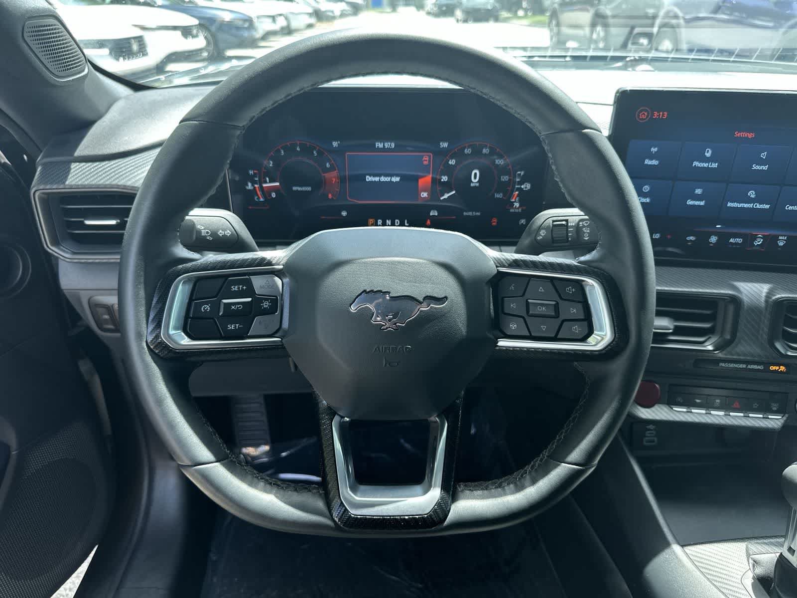 Used 2025 Ford Mustang Coupe RWD image 15