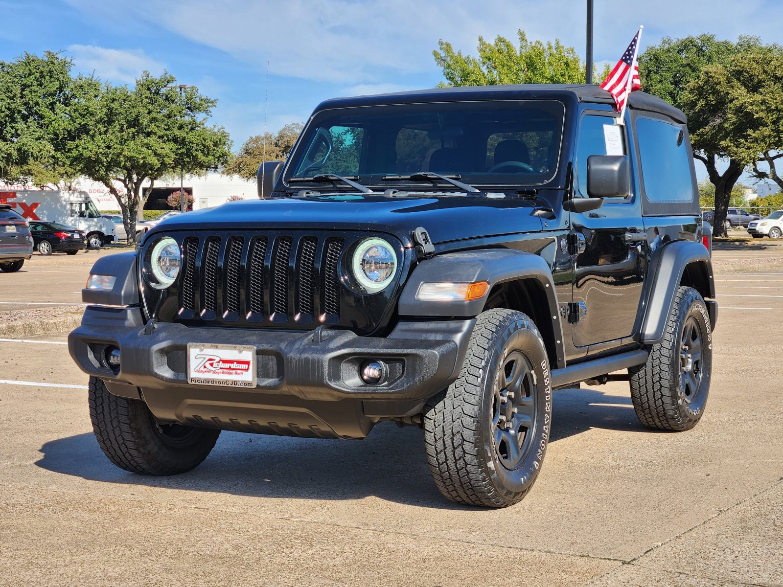 Used 2023 Jeep Wrangler Sport AWD/4WD image 2
