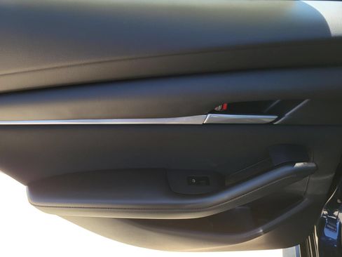 New 2026 MAZDA MAZDA3 s FWD image 8
