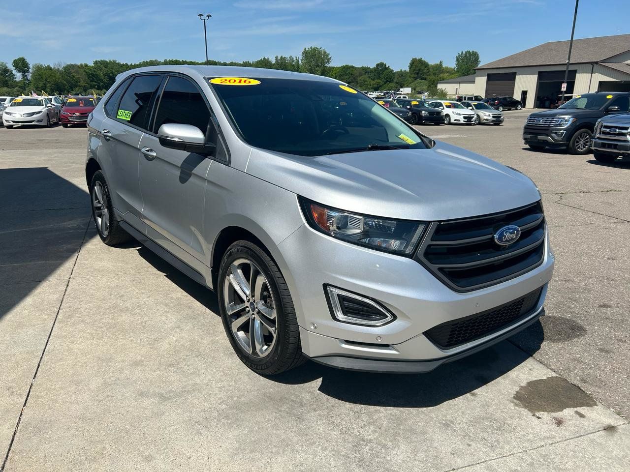 Used 2016 Ford Edge Sport w/ Equipment Group 401A AWD/4WD image 3