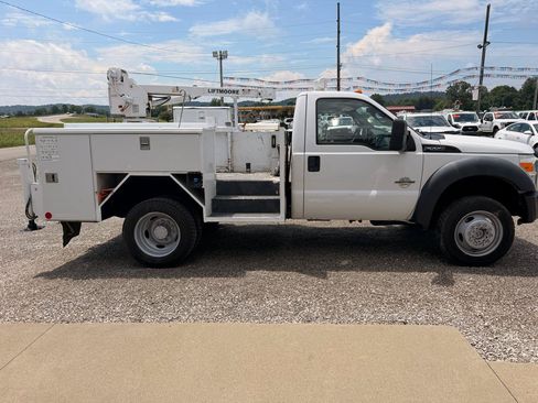 Used 2011 Ford F550 4x4 Regular Cab Super Duty w/ Payload Upgrade Pkg image 2