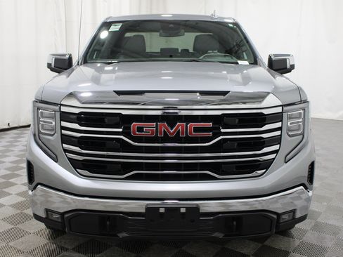 Used 2025 GMC Sierra 1500 SLT RWD image 34