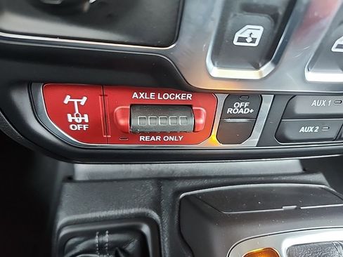 New 2026 Jeep Wrangler Sport AWD/4WD image 28