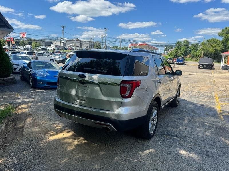 Used 2017 Ford Explorer Limited FWD image 5
