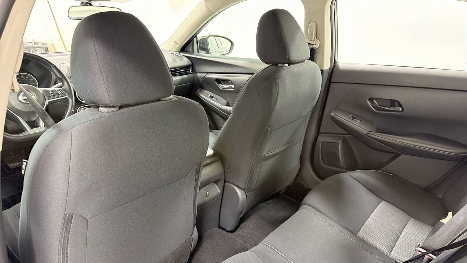 Used 2024 Nissan Sentra SV w/ All-Weather Package FWD image 24