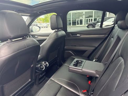 Used 2022 Alfa Romeo Stelvio Ti w/ Active Assist Plus Package AWD/4WD image 34