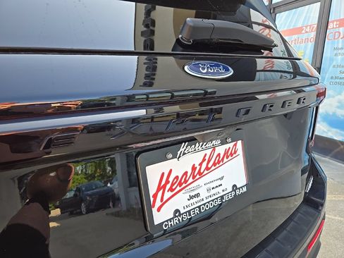 Used 2025 Ford Explorer ST-Line AWD/4WD image 20