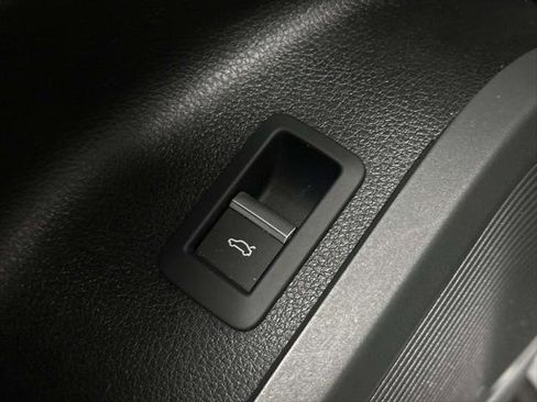 Used 2023 Audi Q5 2.0T Premium Plus w/ Premium Plus Package AWD/4WD image 20