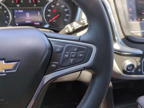 Used 2023 Chevrolet Equinox LT FWD image 21