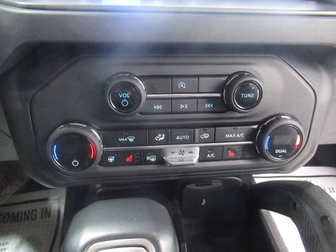 Used 2025 Ford Bronco Badlands AWD/4WD image 23