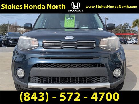 Used 2017 Kia Soul + image 9