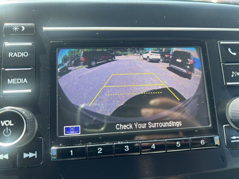 Used 2020 Honda Pilot LX image 14