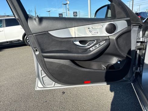 Used 2016 Mercedes-Benz C 300 4MATIC Sedan image 17