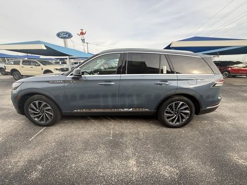 New 2026 Lincoln Aviator 2WD image 7