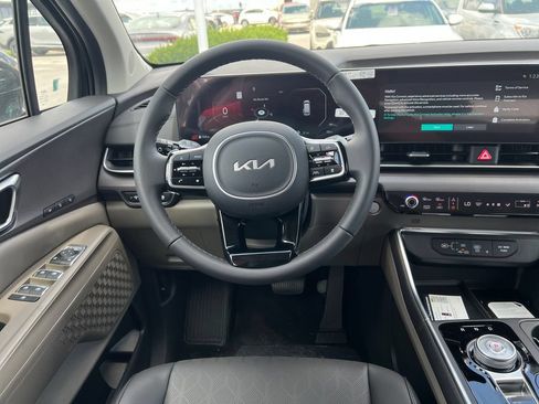 New 2026 Kia Carnival SX FWD image 16