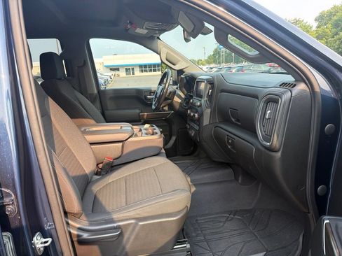 Used 2021 Chevrolet Silverado 1500 RST w/ Max Trailering Package AWD/4WD image 10
