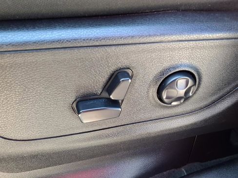 Used 2020 RAM 1500 Big Horn image 12