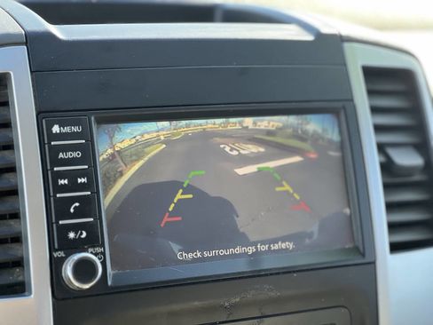 Used 2020 Nissan Frontier S image 24