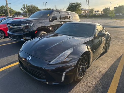 Used 2015 Nissan 370Z Coupe image 1
