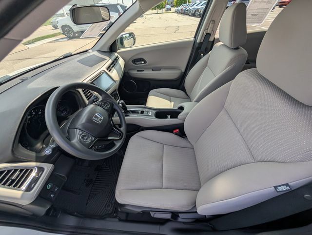 Used 2018 Honda HR-V EX image 14