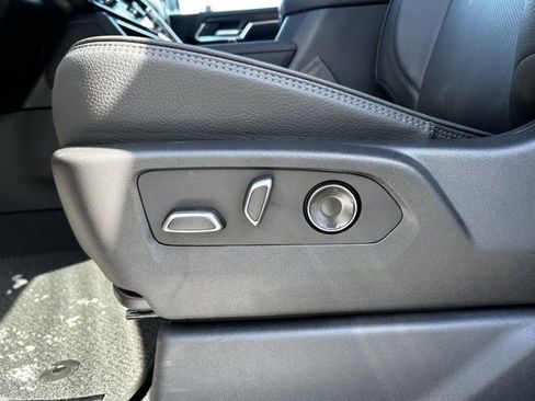 New 2025 GMC Sierra 2500 Denali w/ Denali Reserve Package image 16