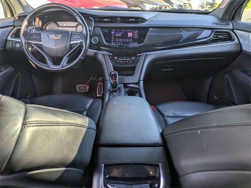 Used 2020 Cadillac XT6 Sport image 24