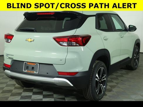 New 2026 Chevrolet TrailBlazer LT w/ Convenience Package image 9