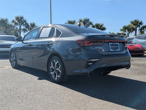 Certified 2021 Kia Forte LXS image 7