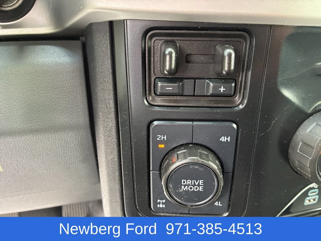 Used 2025 Ford F350 XL AWD/4WD image 23