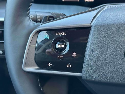 Certified 2025 Nissan Murano SL AWD/4WD image 22
