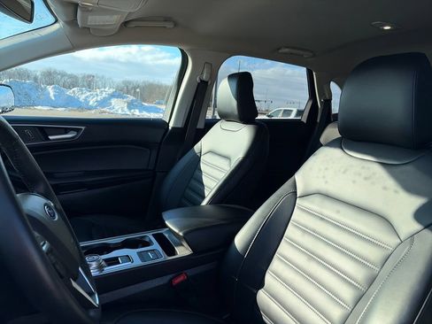 Used 2024 Ford Edge SEL w/ Convenience Package AWD/4WD image 16