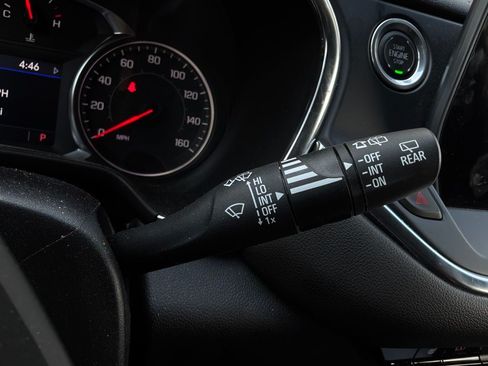 Used 2025 Chevrolet Blazer LT FWD image 42