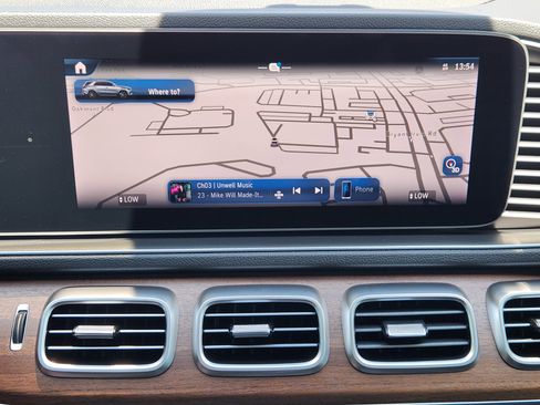 New 2026 Mercedes-Benz GLE 350 4MATIC image 17