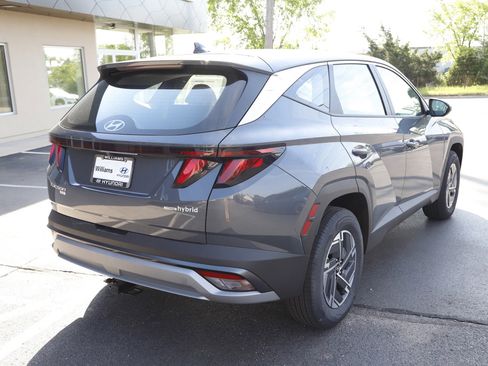 New 2026 Hyundai Tucson Blue SE w/ Tow & Go Package AWD/4WD image 3
