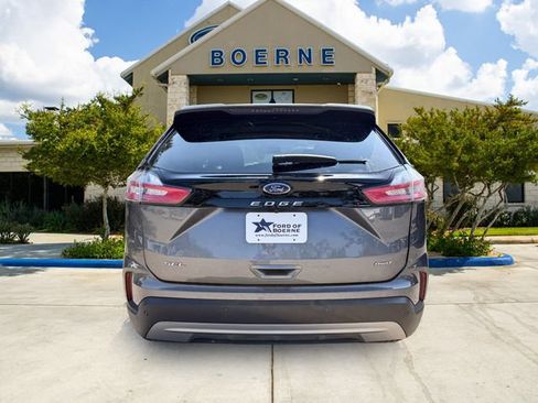Used 2024 Ford Edge SEL AWD/4WD image 4